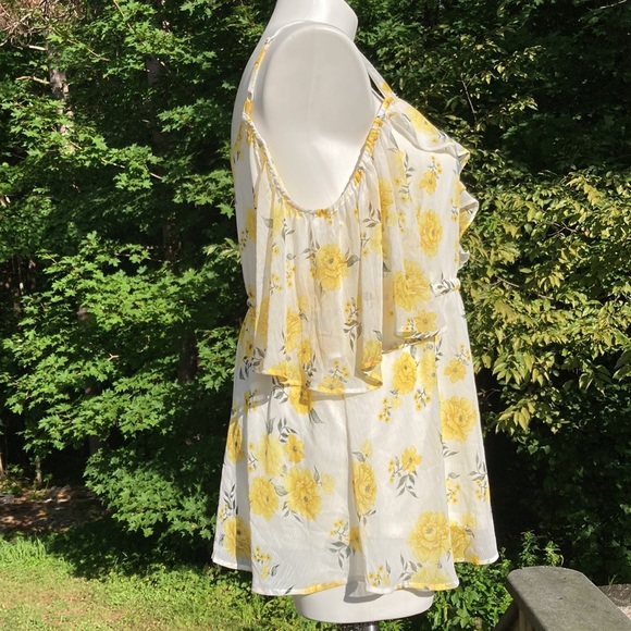 Torrid yellow rose cold shoulder flutter sleeve boho top tie waist size 2X - Picture 5 of 7